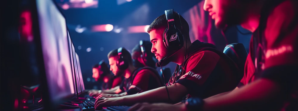 Esports FPS player using low DPI and arm aiming setup